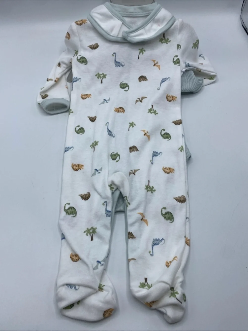 Le Top Bebe Dinosaur Bodysuit Pant Bib Outfit 3PC Set 0-3 Months Cute A Saurus
